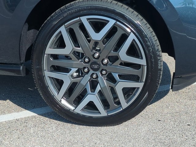 New 2026 Ford Expedition MAX Platinum - photo 11
