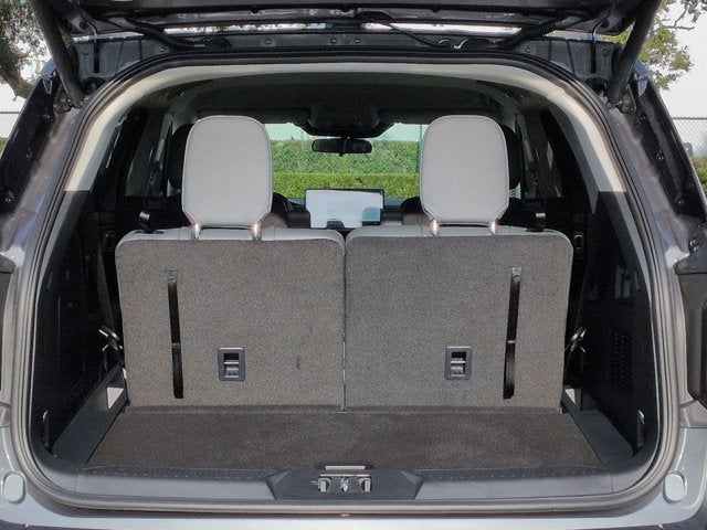 New 2026 Ford Explorer ACTIV - photo 6