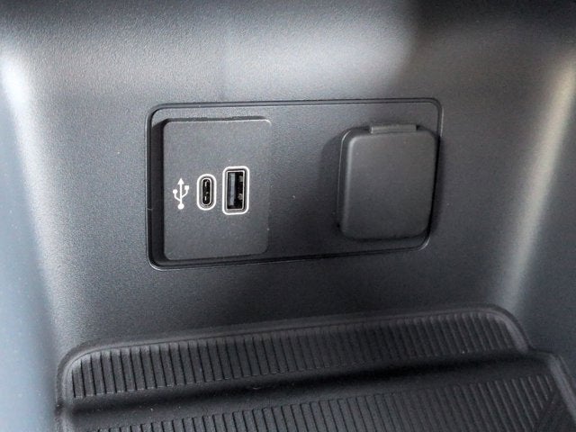 New 2026 Ford Explorer ST-Line - photo 32