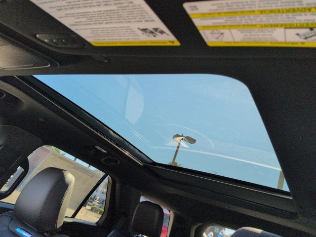 New 2026 Ford Explorer Platinum - photo 9