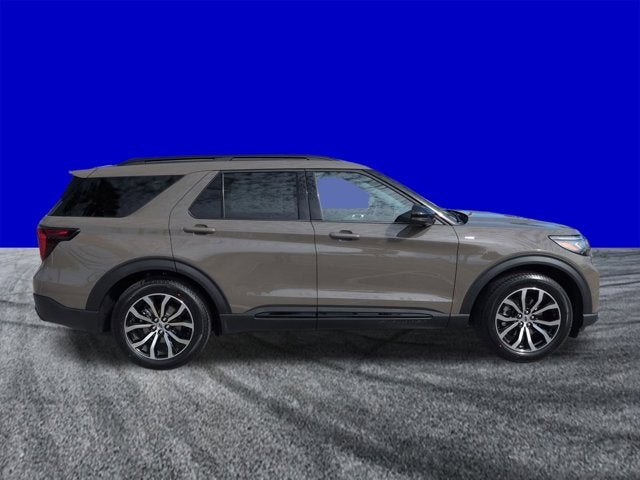 New 2026 Ford Explorer ST-Line - photo 32