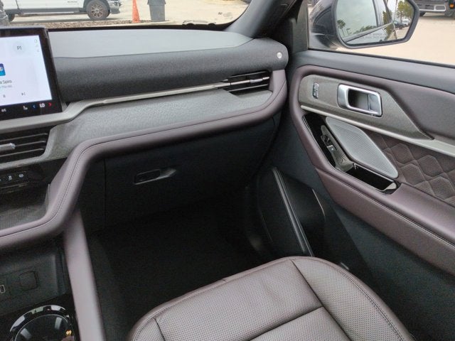 New 2026 Ford Explorer Platinum - photo 10