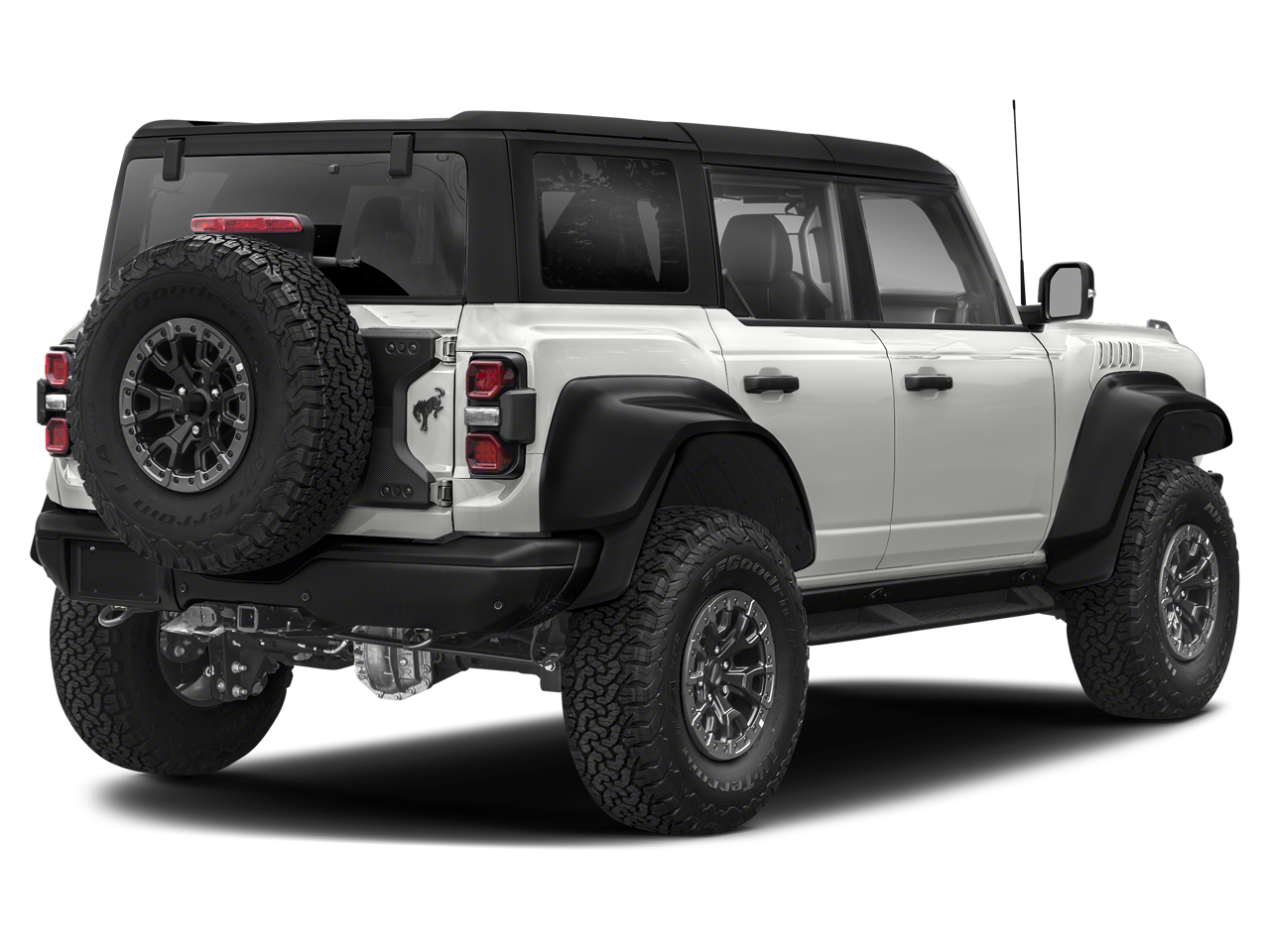 Used 2023 Ford Bronco - photo 2