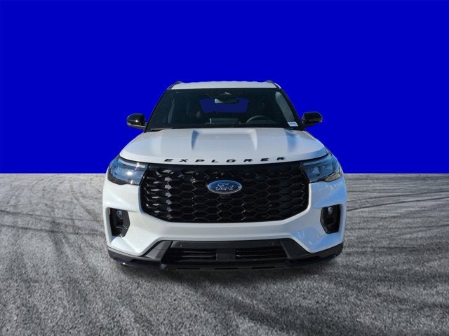 New 2026 Ford Explorer - photo 2