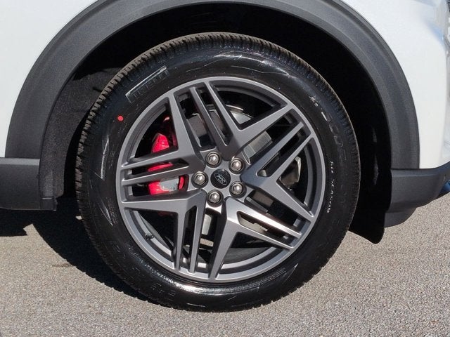 New 2026 Ford Explorer ST-Line - photo 4
