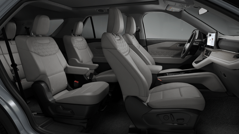 New 2026 Ford Explorer Platinum - photo 5