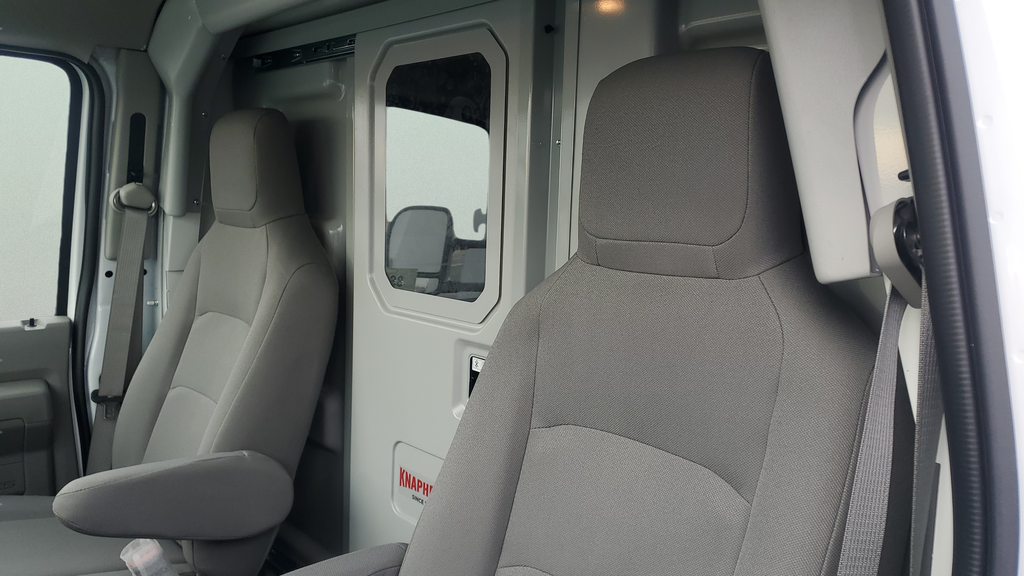 New 1996 Ford E-450 Cutaway - photo 16