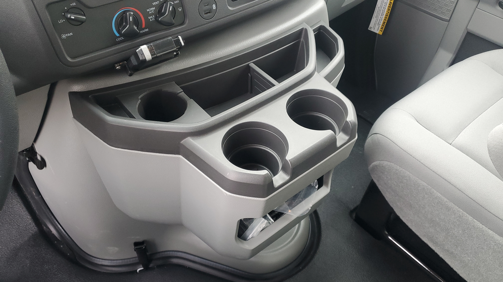 New 1996 Ford E-450 Cutaway - photo 29