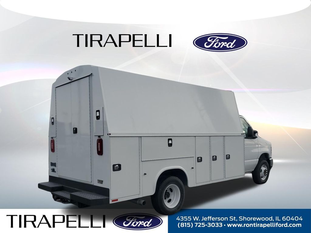 New 1996 Ford E-450 Cutaway - photo 7
