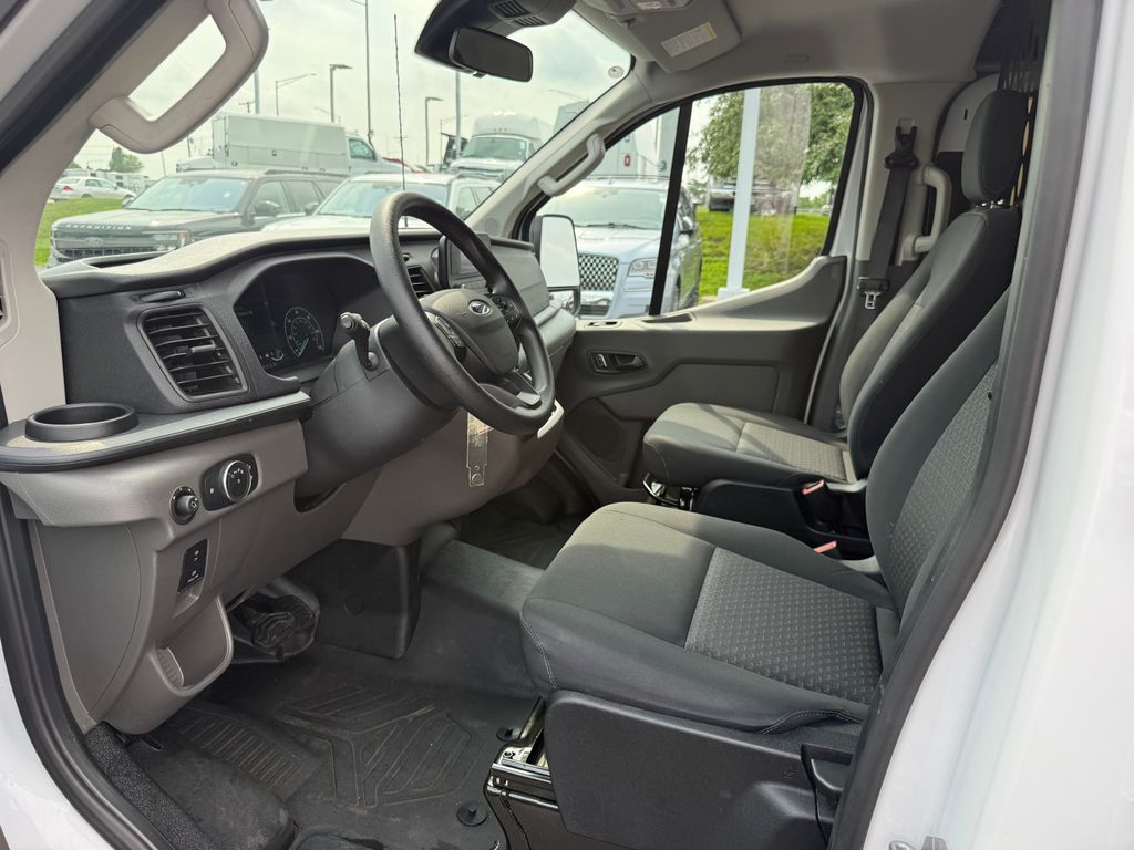 Used 2025 Ford Transit 250 Low Roof Empty Cargo Van - photo 18
