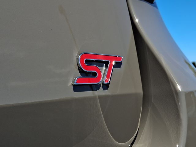 New 2026 Ford Explorer ST - photo 33