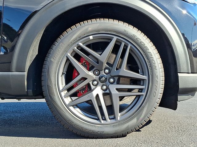 New 2026 Ford Explorer ST - photo 8