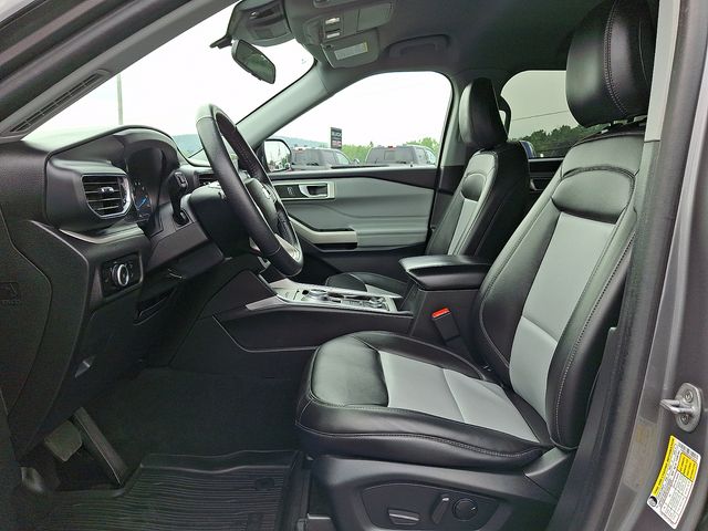 Used 2023 Ford Explorer XLT - photo 15