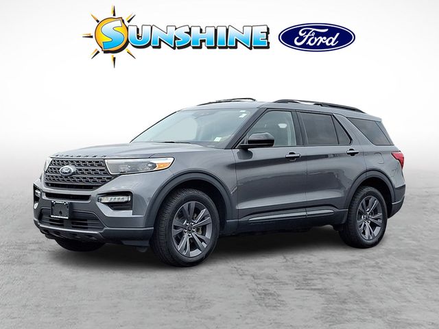 Used 2023 Ford Explorer XLT - photo 3