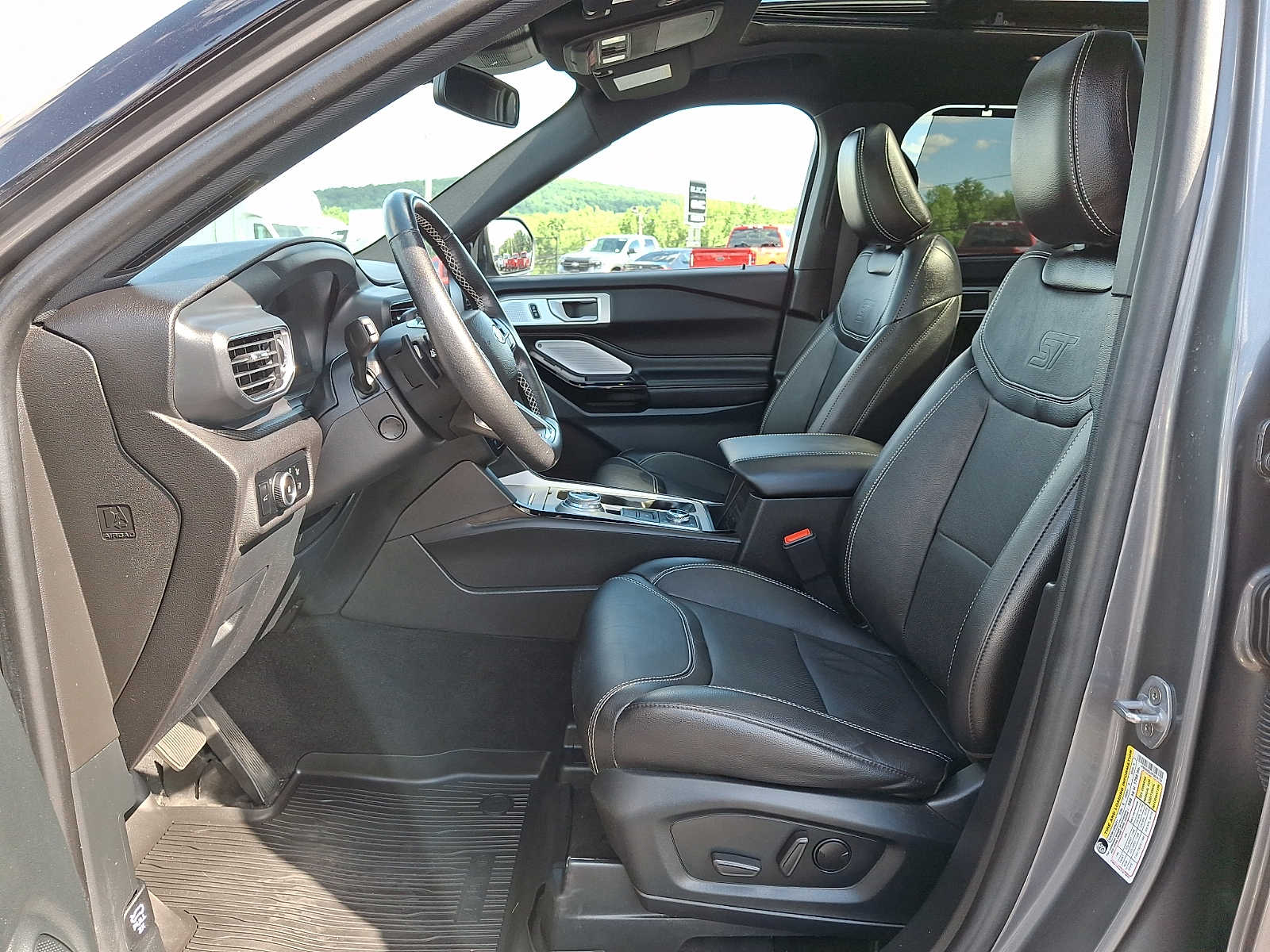 Used 2023 Ford Explorer ST - photo 15