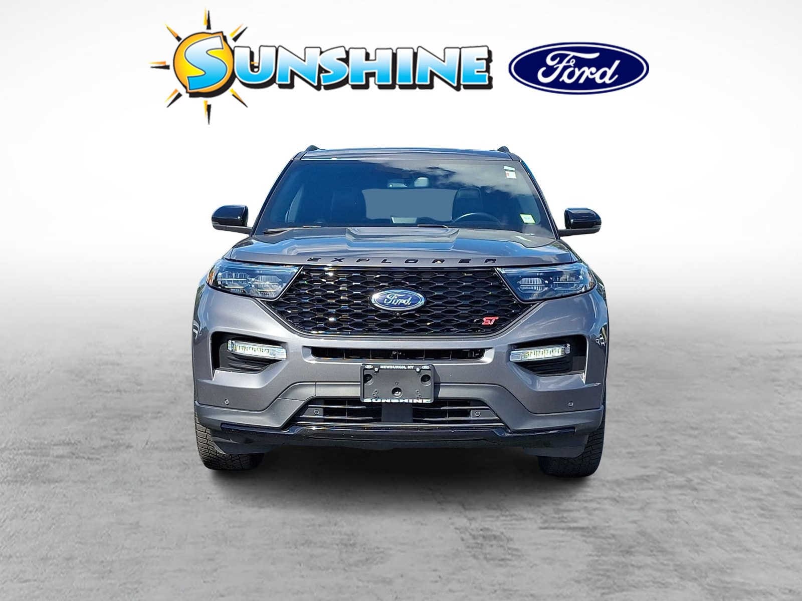 Used 2023 Ford Explorer - photo 2