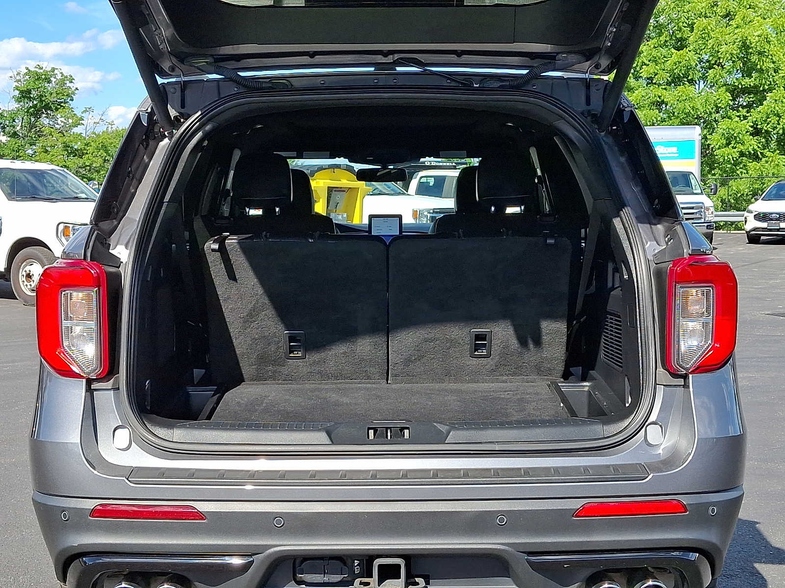Used 2023 Ford Explorer ST - photo 31