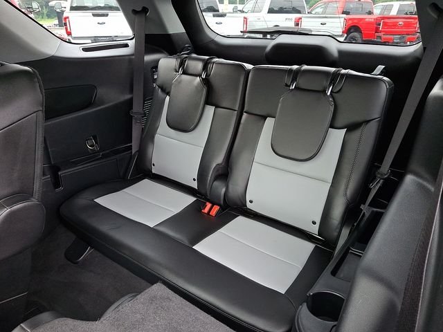 Used 2022 Ford Explorer XLT - photo 11