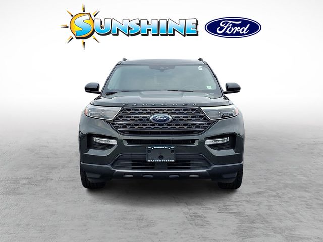 Used 2022 Ford Explorer - photo 2