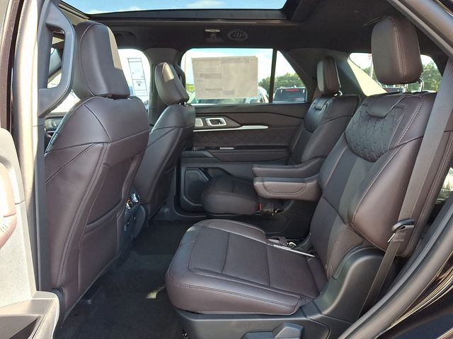 New 2026 Ford Explorer Platinum - photo 16