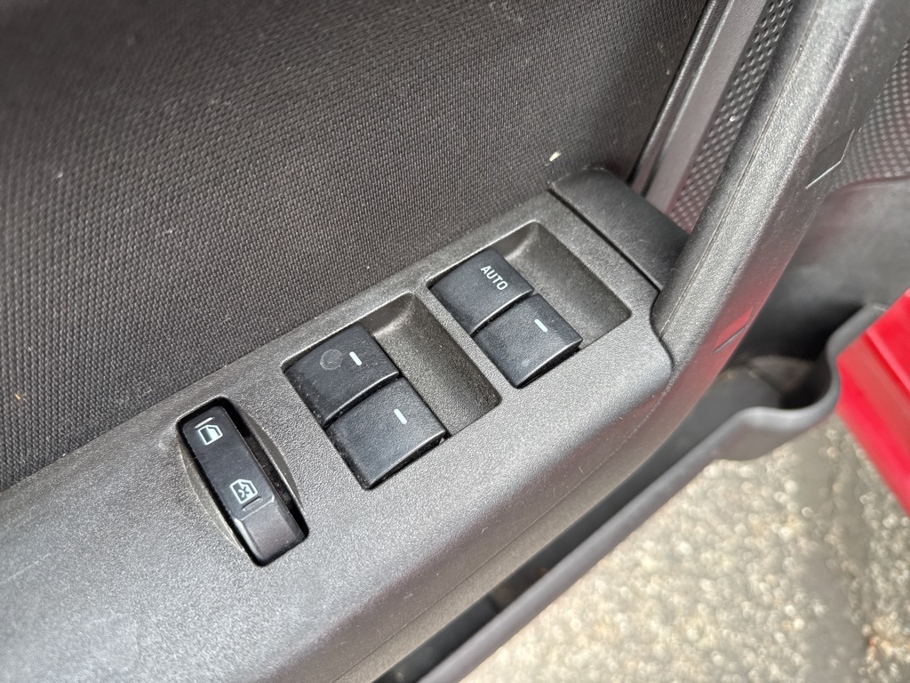 Used 2011 Ford Focus SES - photo 14