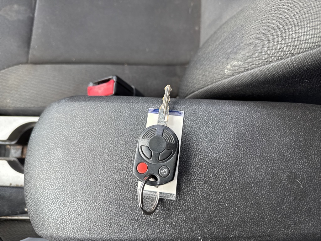Used 2011 Ford Focus SES - photo 23