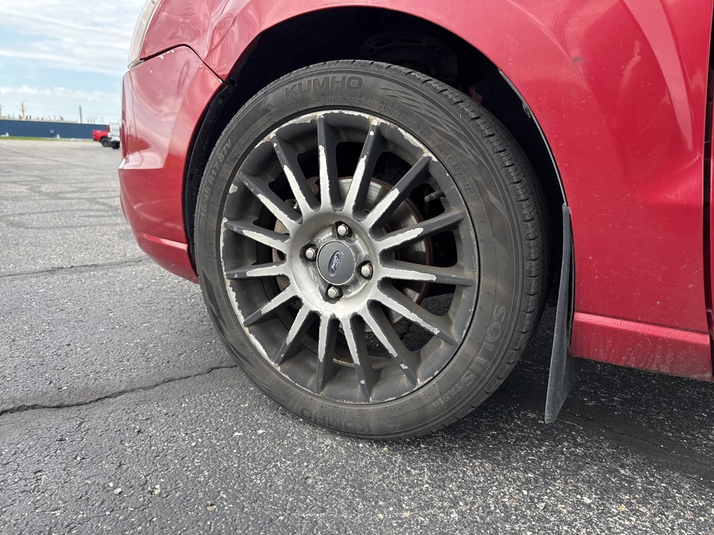 Used 2011 Ford Focus SES - photo 6
