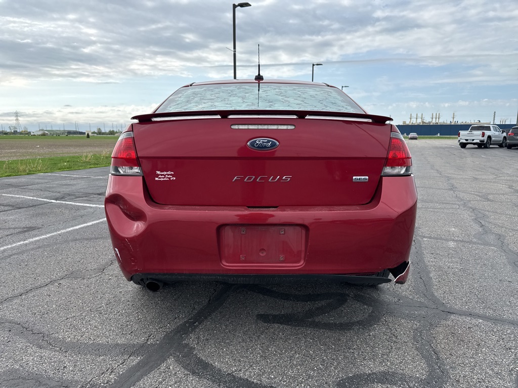 Used 2011 Ford Focus SES - photo 8