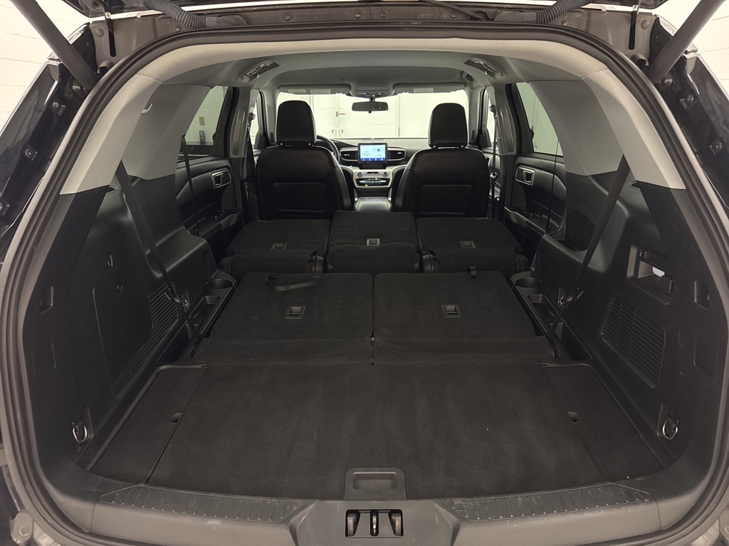 Used 2022 Ford Explorer XLT 4WD SUV - photo 14