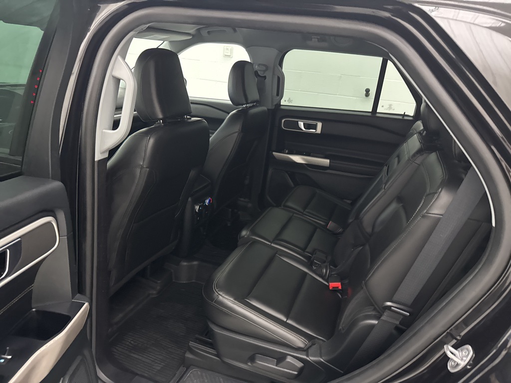 Used 2022 Ford Explorer XLT 4WD SUV - photo 40
