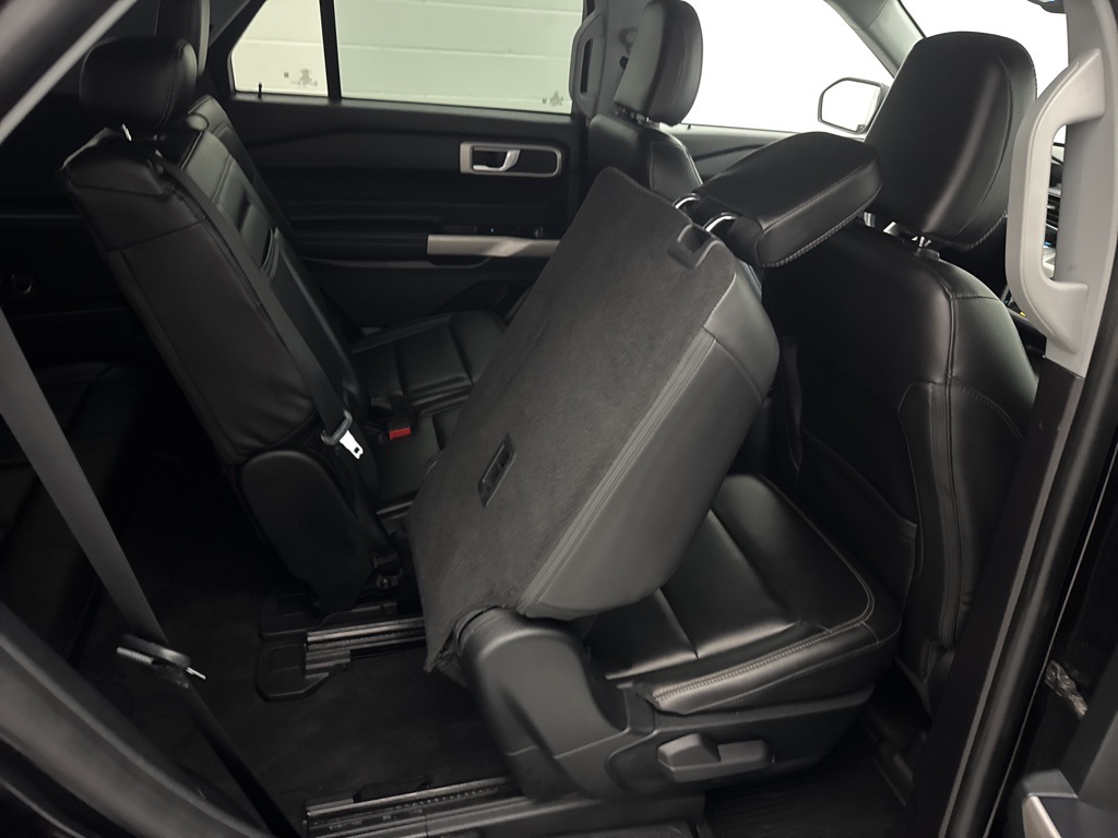 Used 2022 Ford Explorer XLT 4WD SUV - photo 47