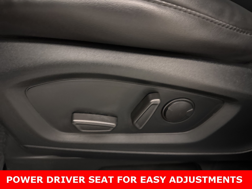 Used 2022 Ford Explorer XLT 4WD SUV - photo 5