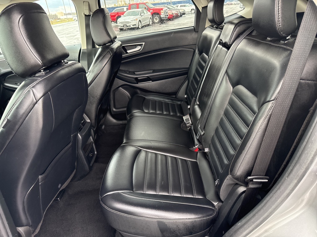 Used 2021 Ford Edge SEL SUV - photo 11