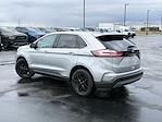 Used 2021 Ford Edge SEL SUV thumbnail 3