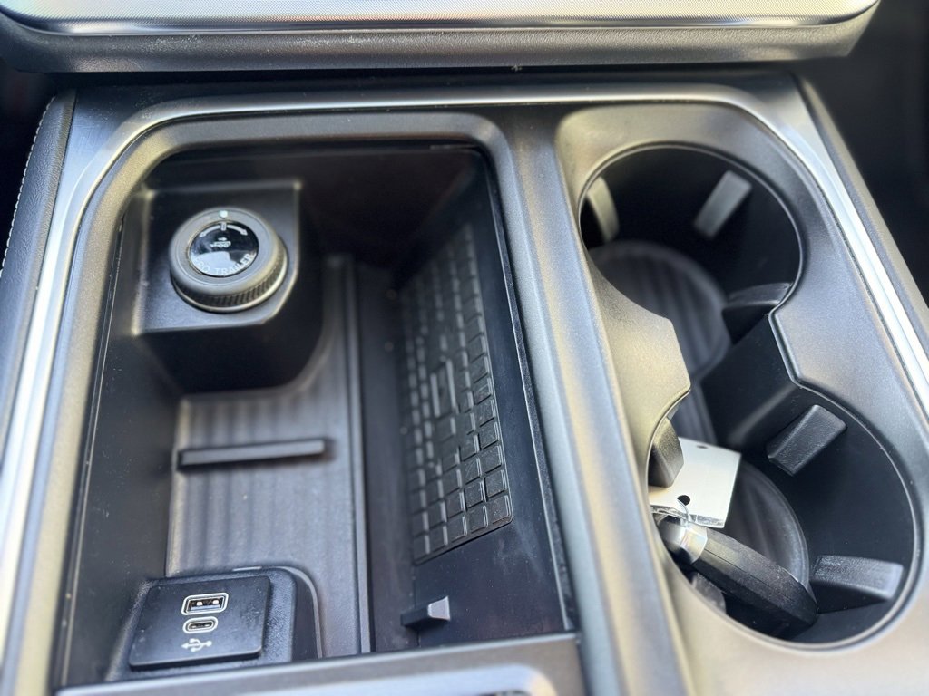 Used 2025 Ford Expedition MAX Platinum - photo 19