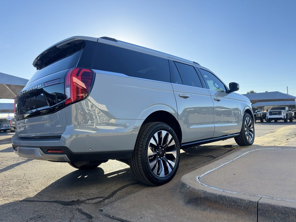 Used 2025 Ford Expedition MAX Platinum - photo 4