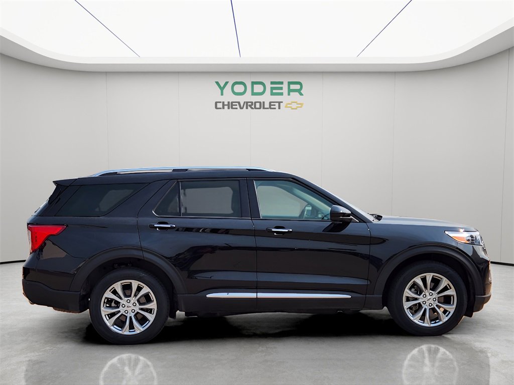 Used 2024 Ford Explorer - photo 2
