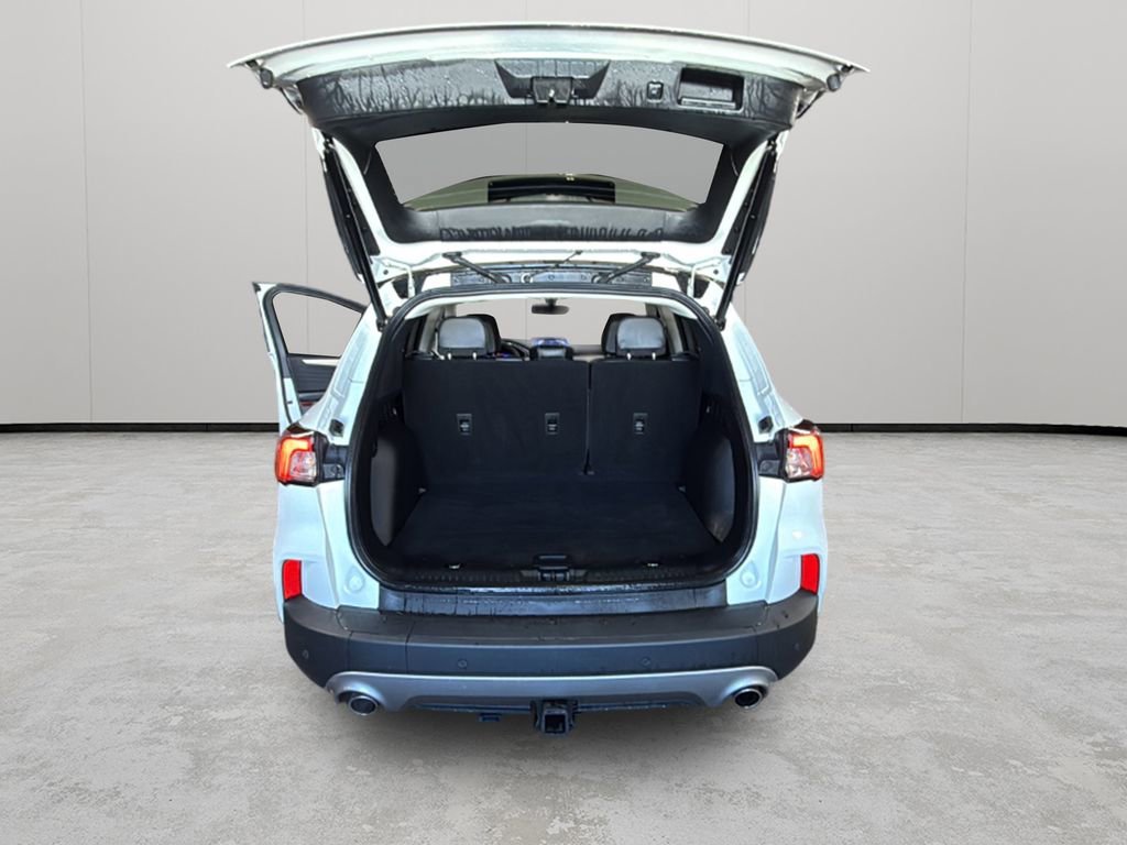 Used 2022 Ford Escape Titanium - photo 28