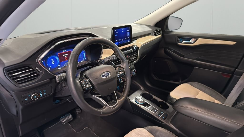 Used 2022 Ford Escape Titanium - photo 31