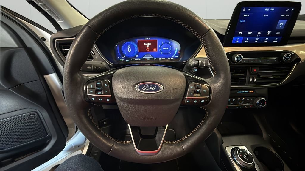 Used 2022 Ford Escape Titanium - photo 36
