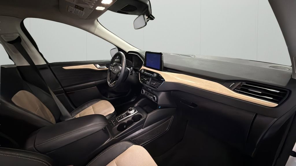 Used 2022 Ford Escape Titanium - photo 42