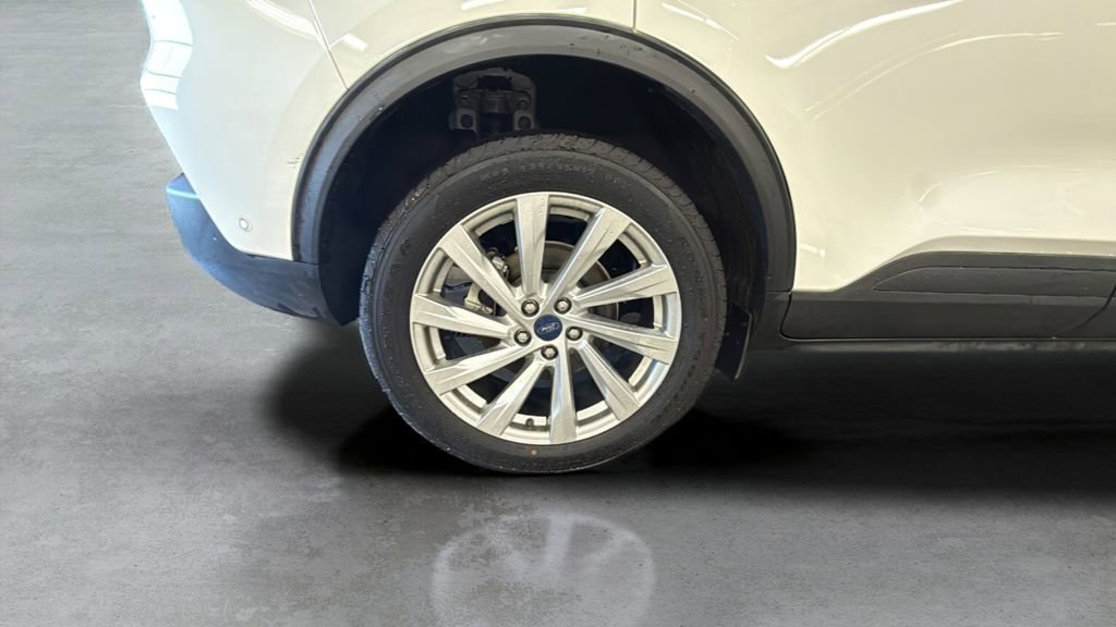 Used 2022 Ford Escape Titanium - photo 44