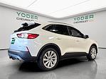Used 2022 Ford Escape Titanium thumbnail 5