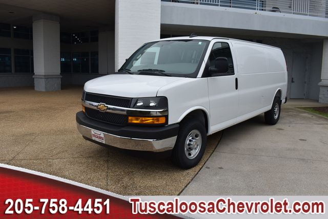 New 2025 Chevrolet Express 2500 Empty Cargo Van - photo 4