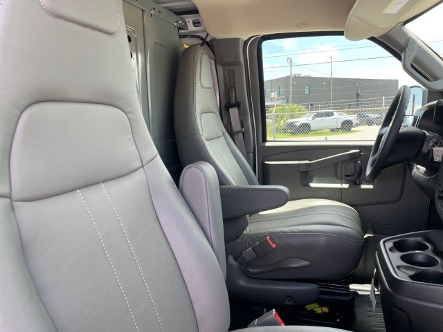 New 2025 Chevrolet Express 2500 Empty Cargo Van - photo 9