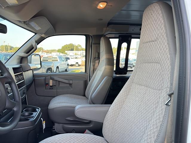 New 2025 Chevrolet Express 2500 Empty Cargo Van - photo 13