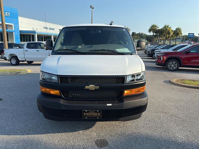 New 2025 Chevrolet Express 2500 - photo 2