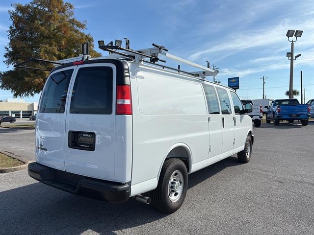 New 2025 Chevrolet Express 3500 Empty Cargo Van - photo 7
