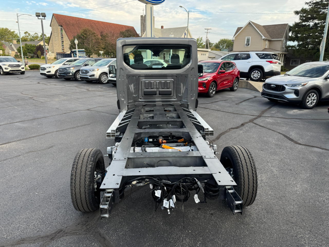 Used 2024 Ford E-Transit 350 Cab Chassis - photo 4