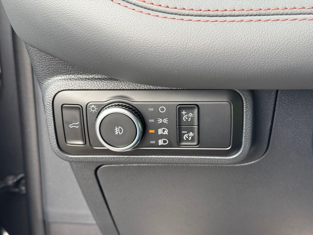 New 2026 Ford Explorer ACTIV - photo 10